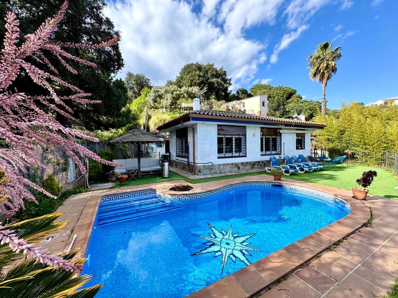 Сasa de vacaciones Casa Paraíso Piscina Tranquilidad Sant Cebrià de Vallalta
